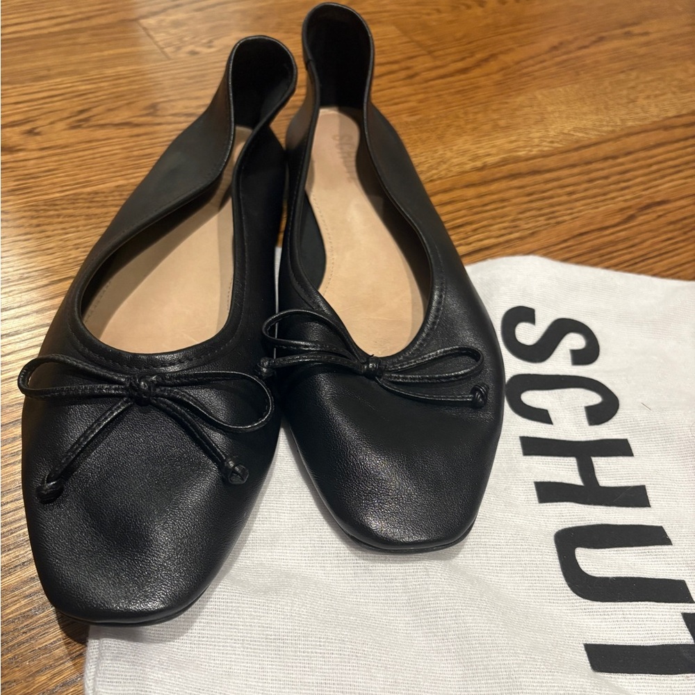 SCHUTZ Elegant Black Arissa Flats with Bow Detail